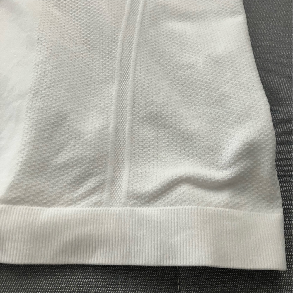 Athleta - XL- Momentum White Seamless Tank Top Racerback Yoga Gym Workout - Picture 6 of 14